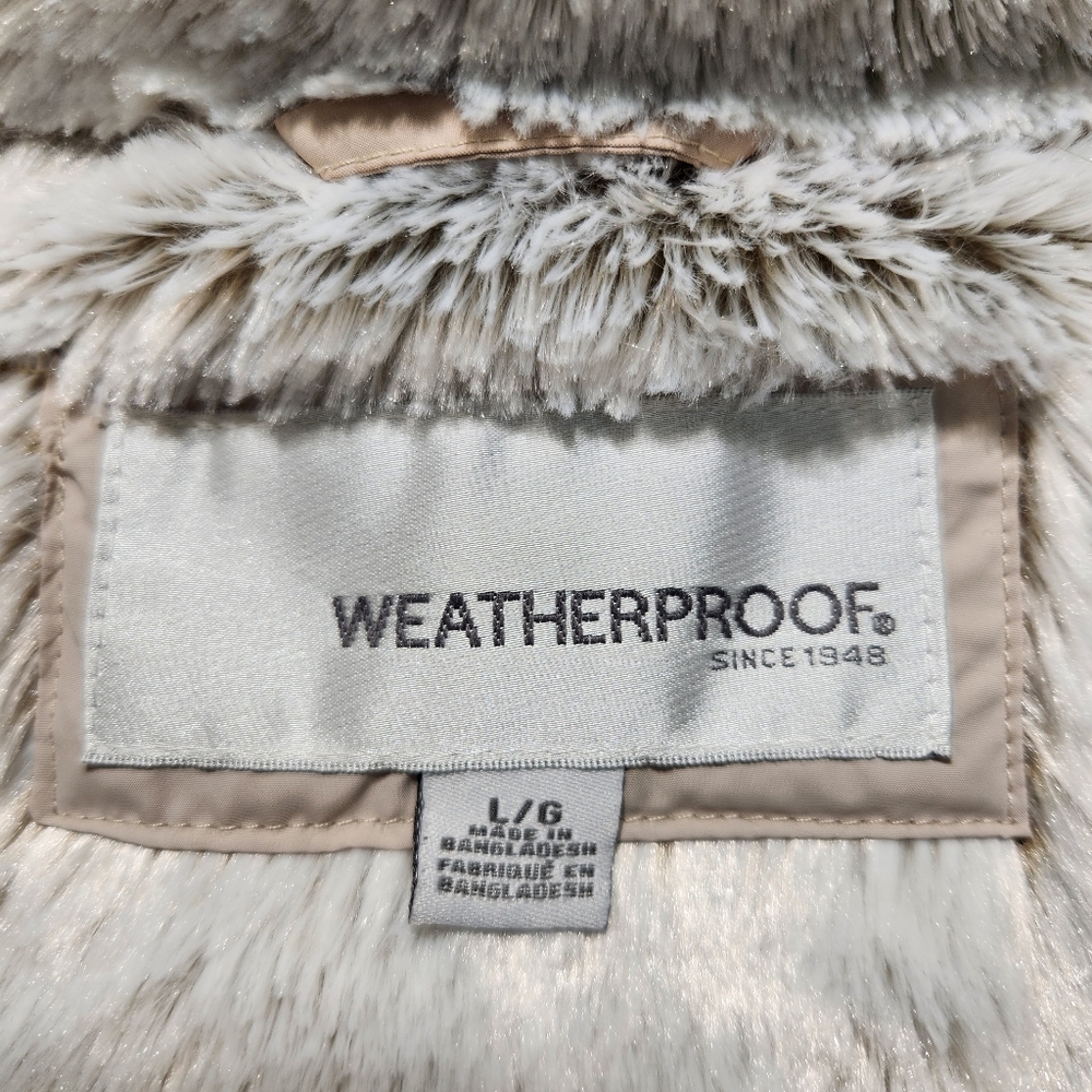 Weatherproof Quilted Bone-coloured  Beige Women's Faux Fur Lined Vest (L) - Picture 13 of 16